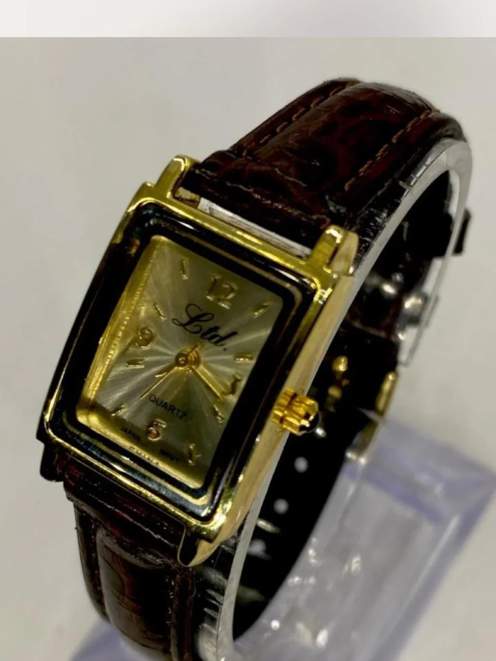 *** Ltd ^^^ Gold-Tone Rectangular Quartz Watch ***  Tan Leather Strap *^*